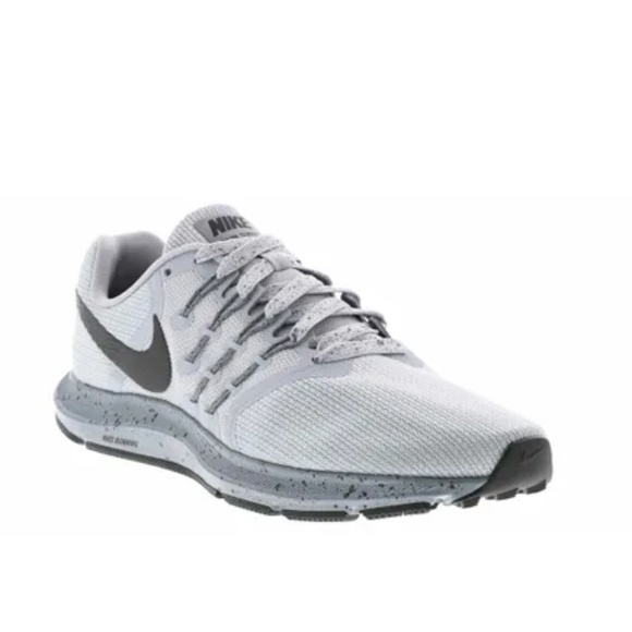nike men's run swift